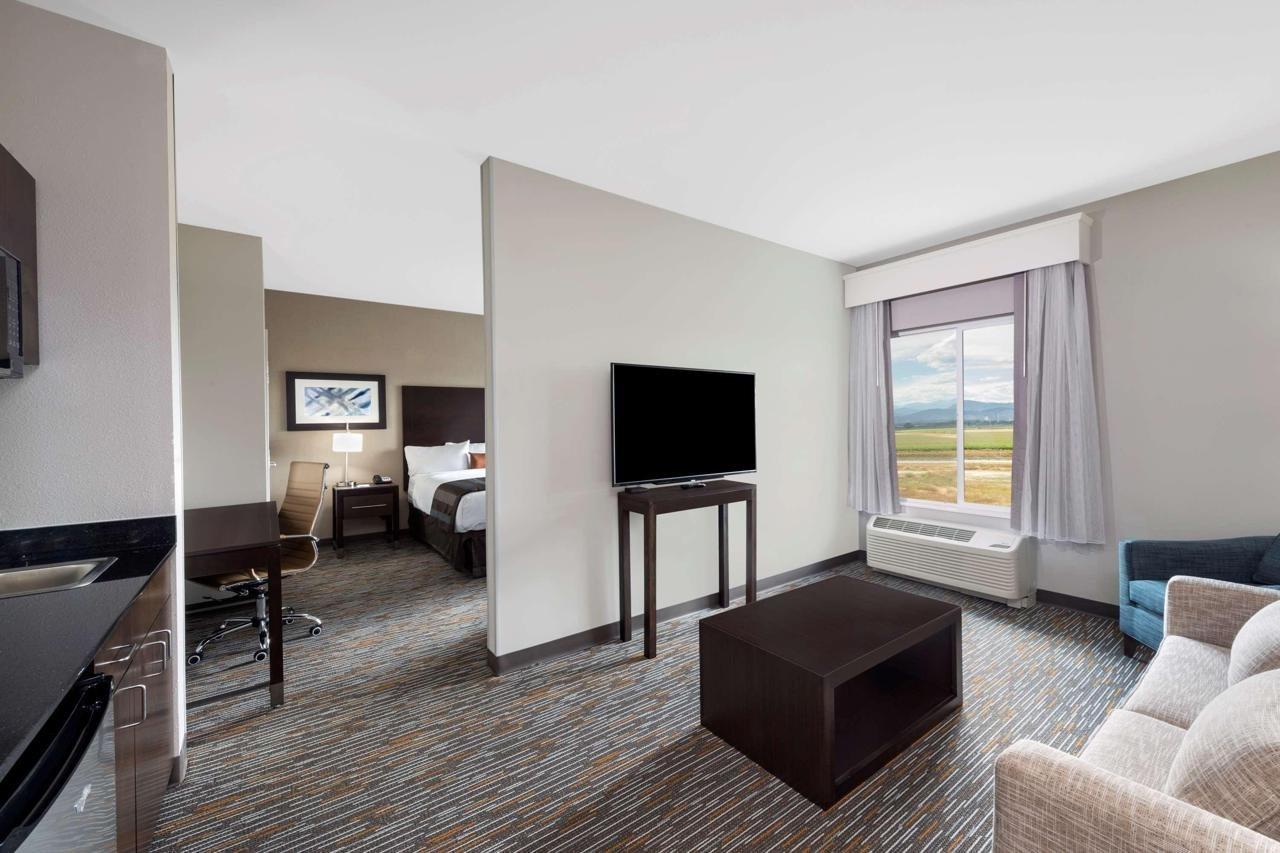 Hampton Inn By Hilton Nashville Airport Century Place Esterno foto