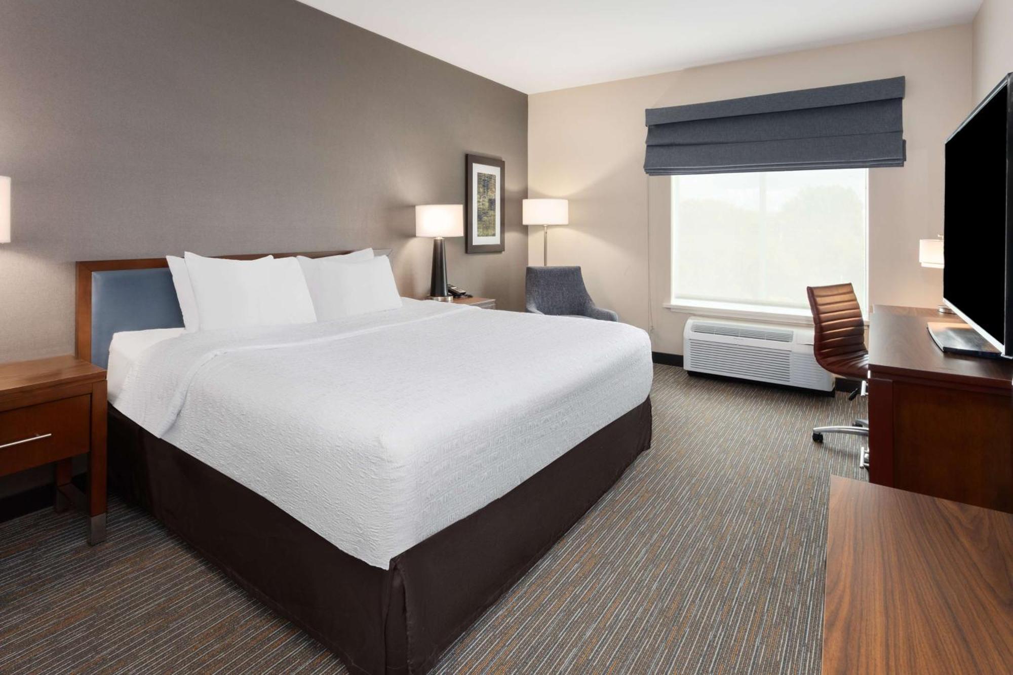 Hampton Inn By Hilton Nashville Airport Century Place Esterno foto